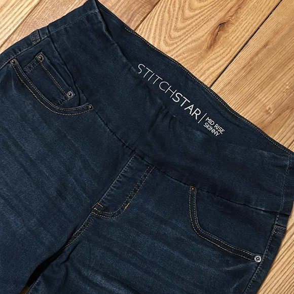 StitchStar Women’s Midrise Skinny Jeans, Sz Medium - Picture 2 of 3